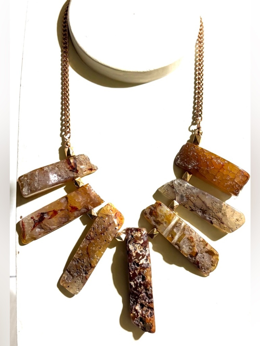 Gold-Tone Agate Statement Necklace in Amber and Brown